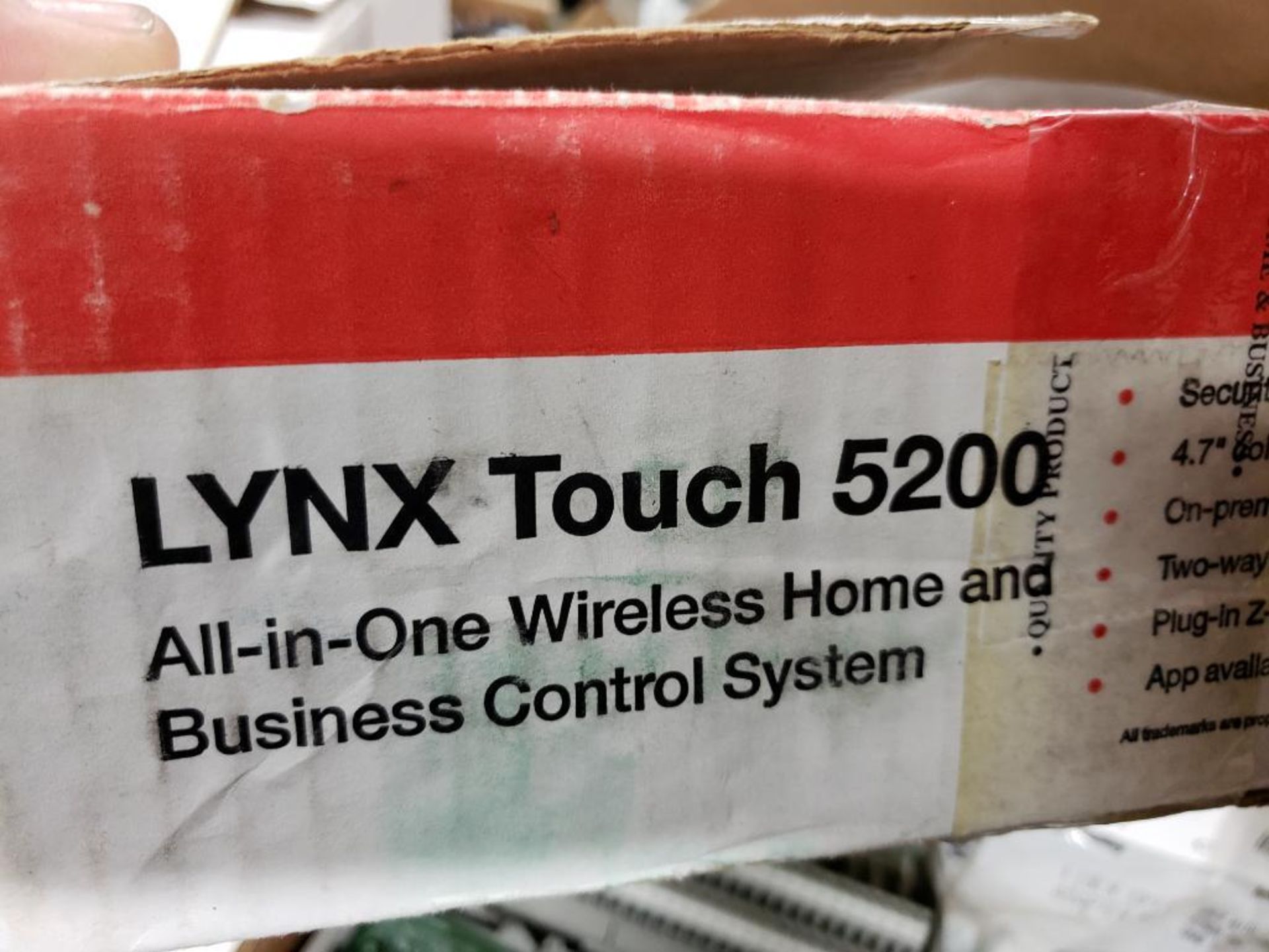 Honeywell LYNX touch L5200/L7000 series security system. New in box. - Image 5 of 5
