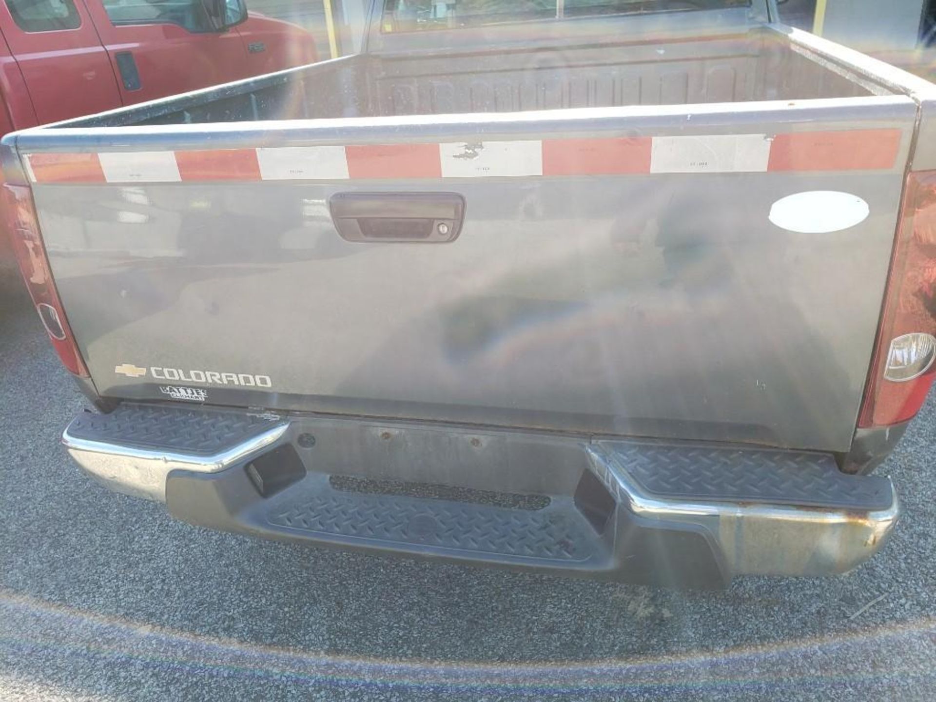 2006 Chevrolet Colorado. VIN 1GCCS196868135452. Frame has rust and one hole can be seen. - Image 21 of 25
