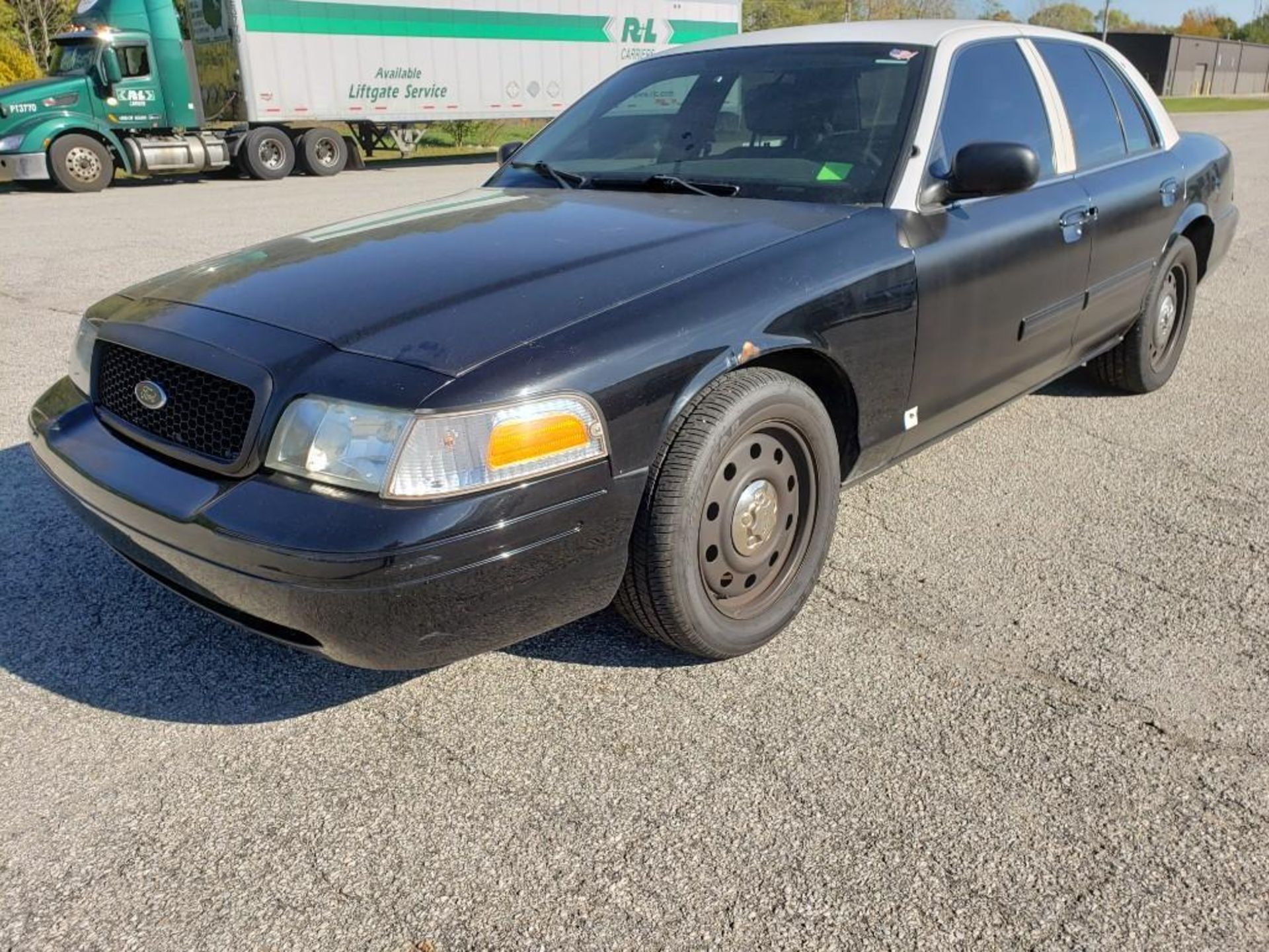 2010 Ford Crown Victoria police interceptor. VIN 2FABP7BV7AX139279.