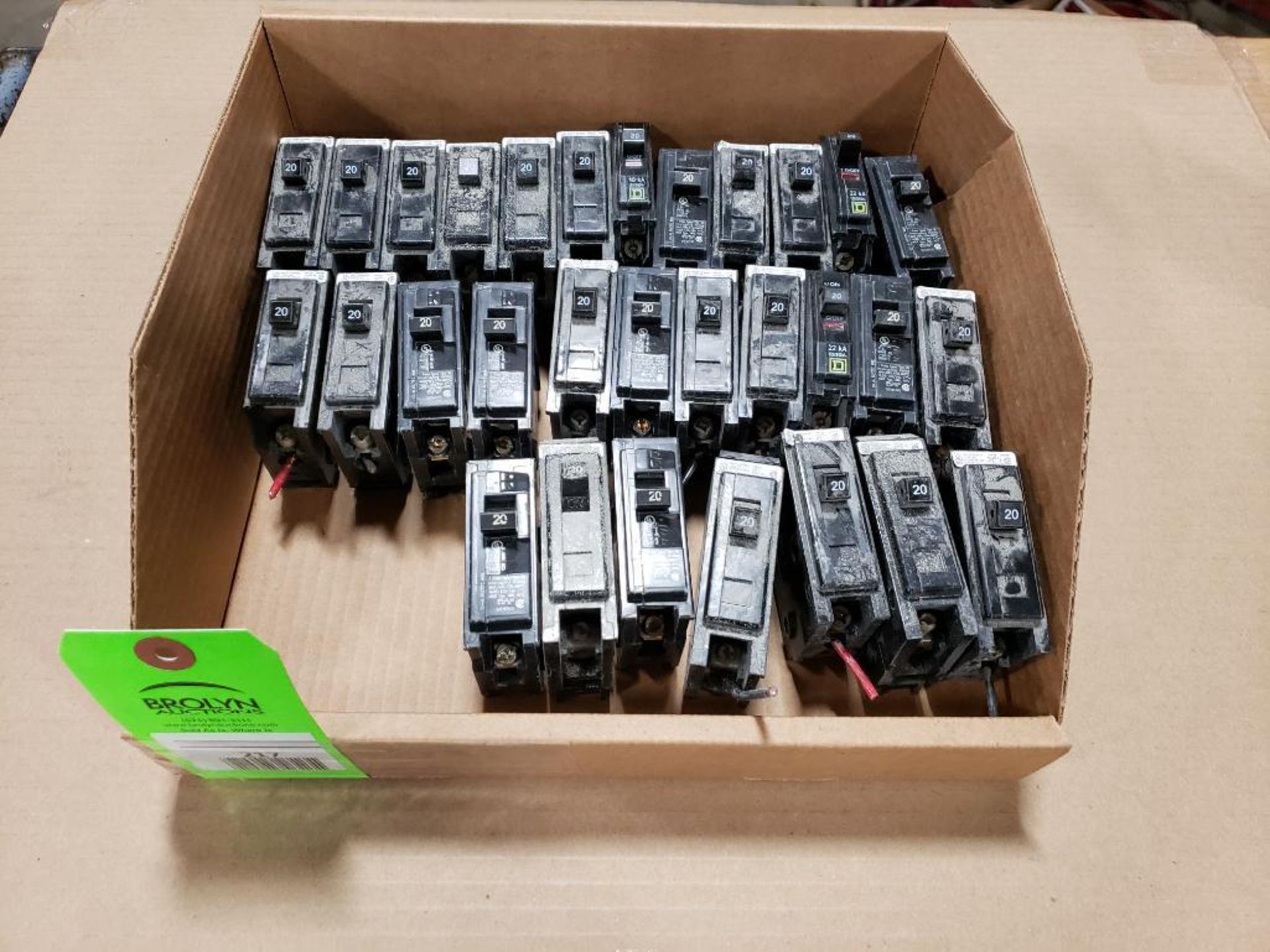 Large Qty of assorted electrical breakers. Square-D, Siemens. - Image 2 of 10