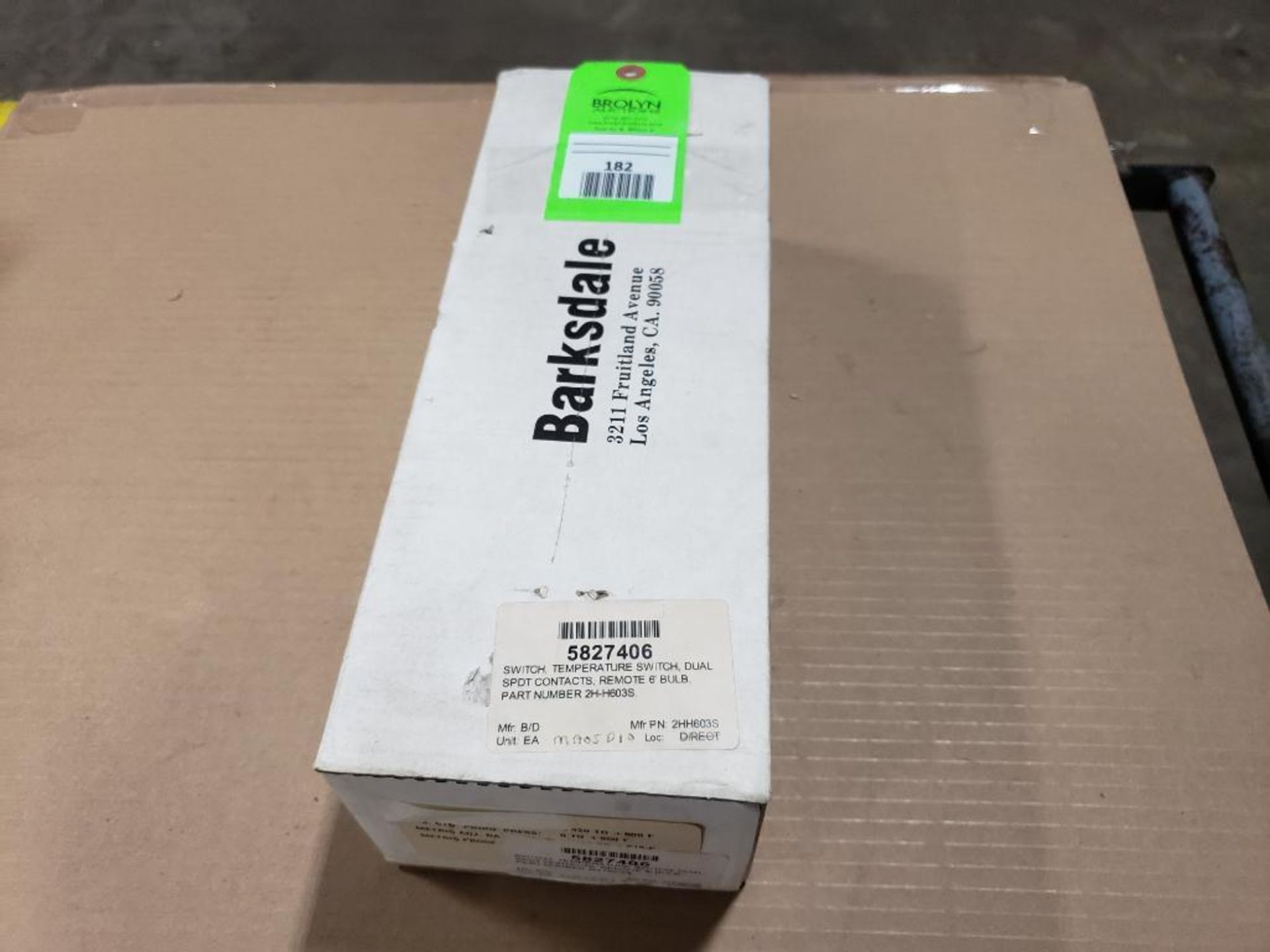 Barksdale 5827406 temperature switch. New in box. - Image 3 of 5