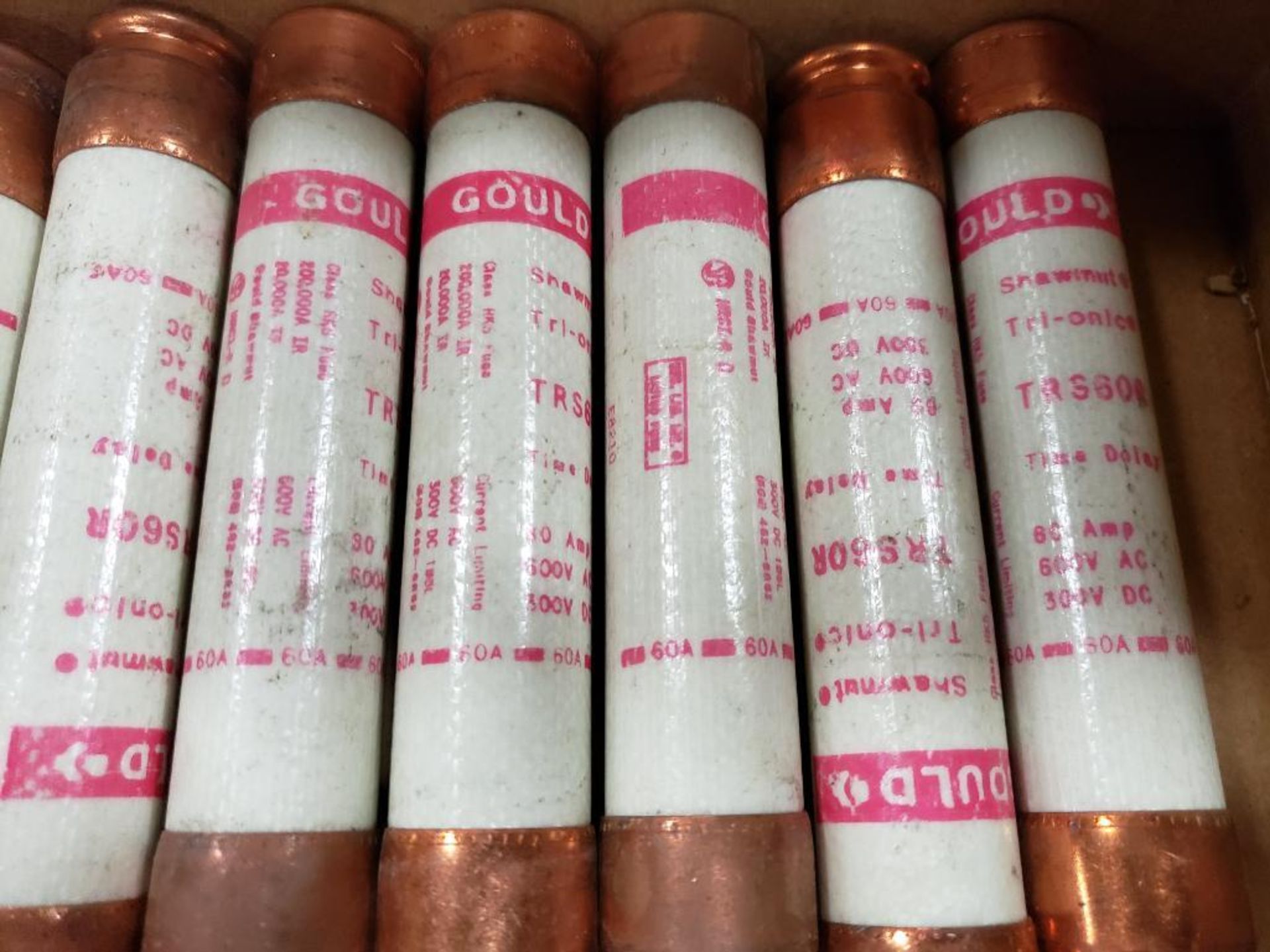 Assorted fuses. Shawmut, Gould, Buss. - Image 8 of 9