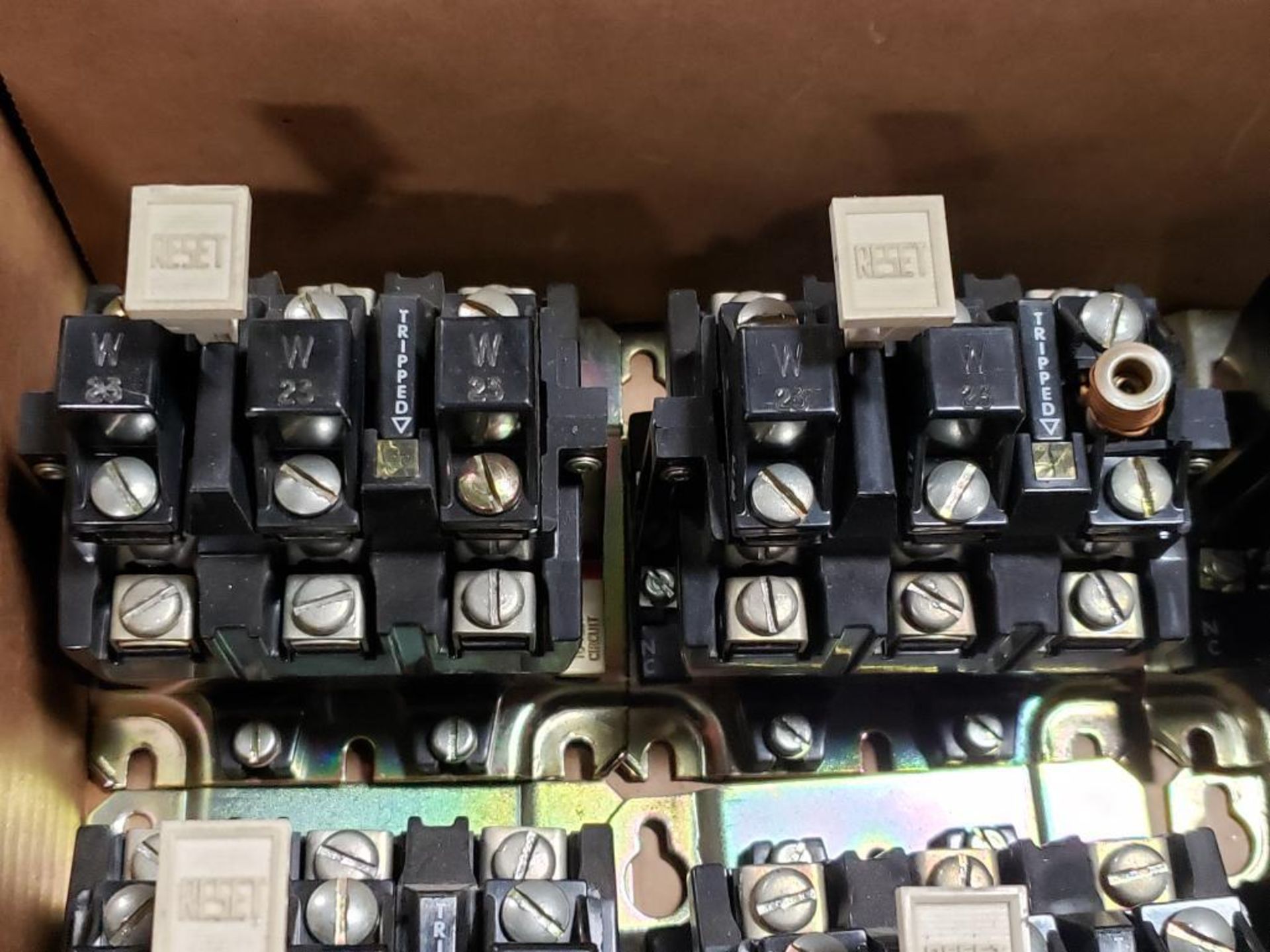 Assorted contactors. - Image 2 of 8