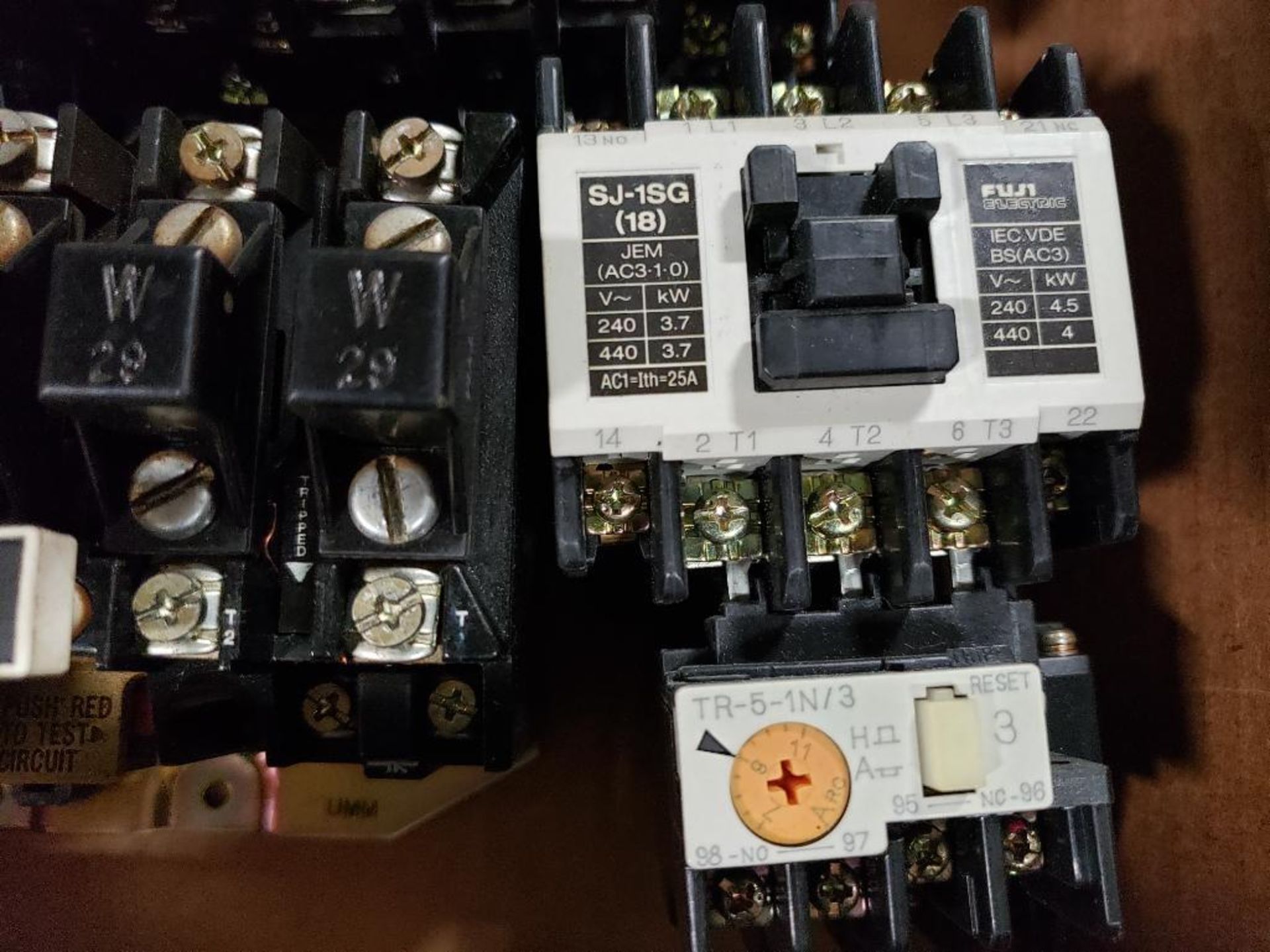 Assorted contactors. - Image 6 of 10