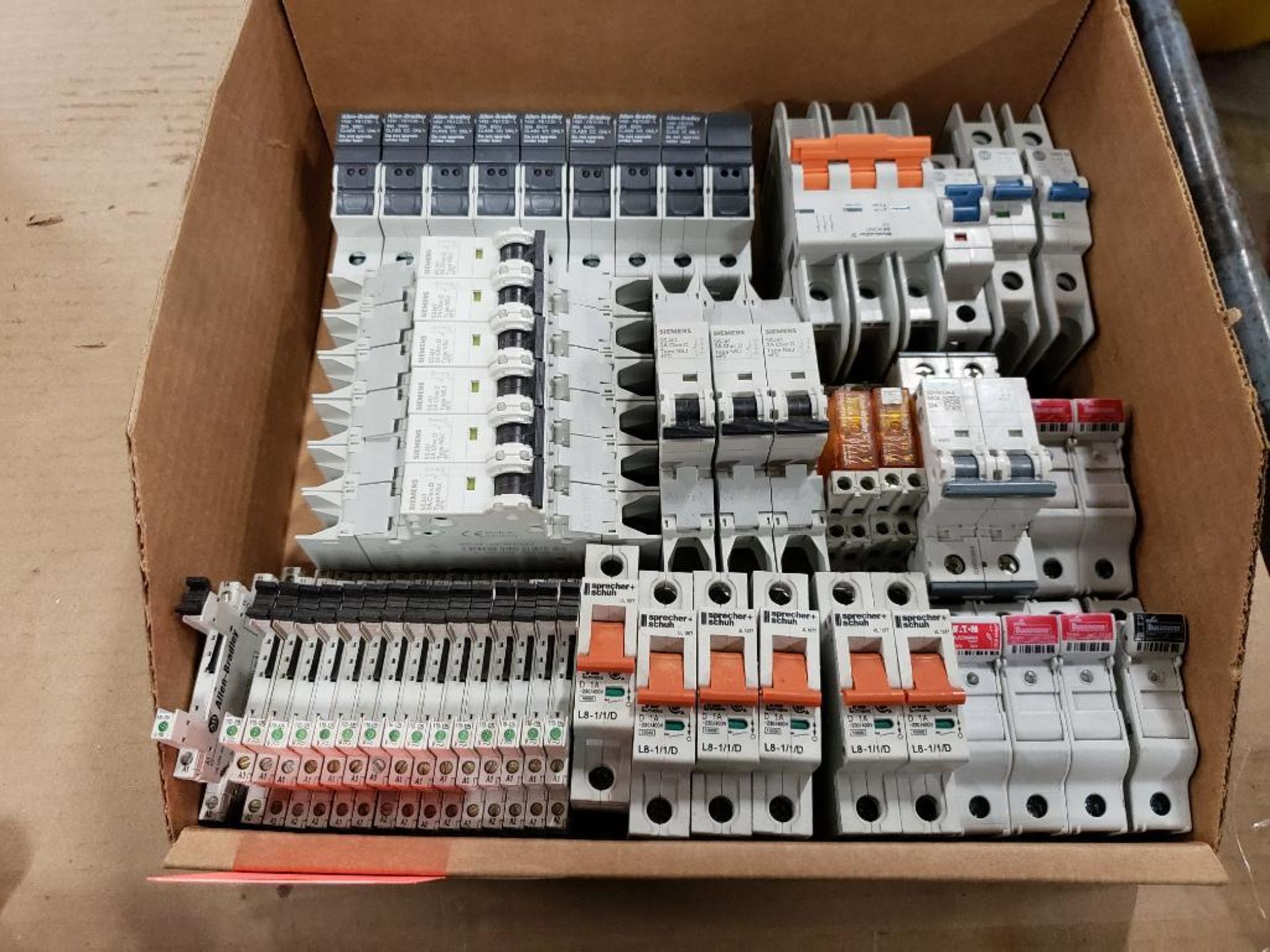 Assorted electrical breakers. Allen Bradley, Siemens, Sprecher+schuh. - Image 8 of 8