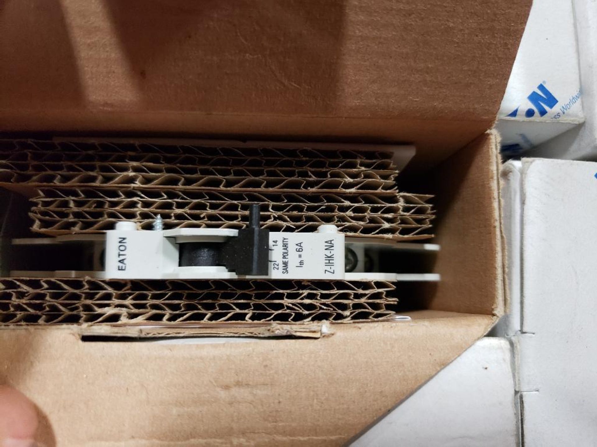 Qty 12 - Assorted Eaton circuit breaker. New in box. - Image 3 of 7