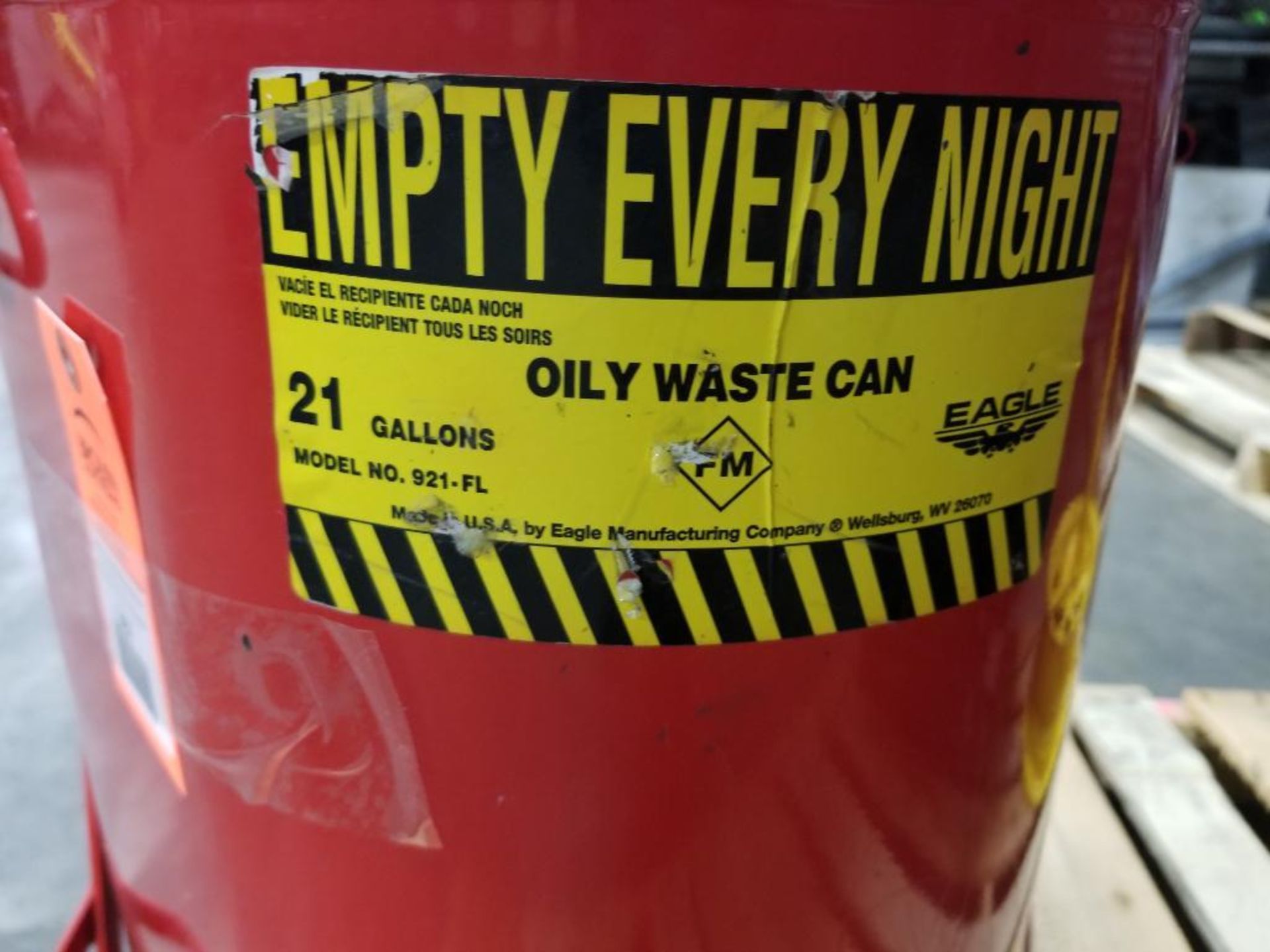 Eagle 921-FL 21-Gallon oily waste can. - Image 5 of 6