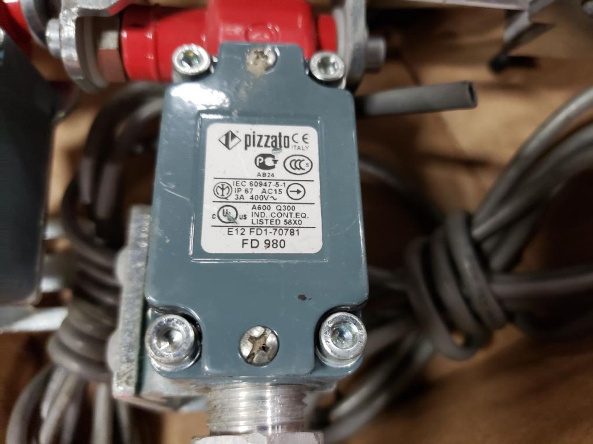 Qty 2 - Pizzato E12 FD1-0781 limit switch with guard. - Image 3 of 7