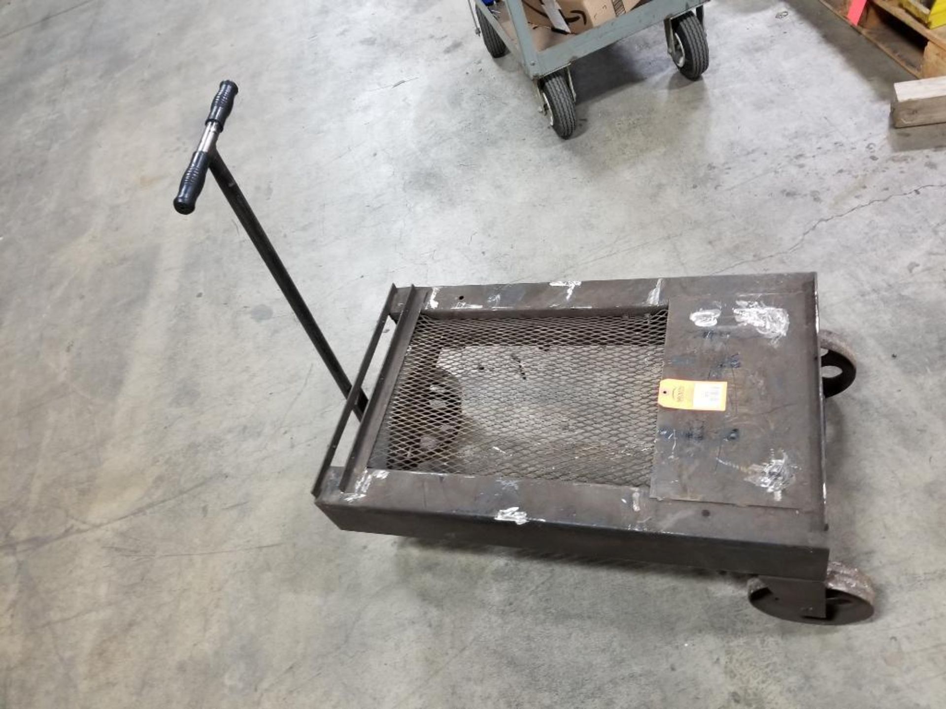 Heavy duty metal rolling cart. 24x36x14 LxWxH. - Image 7 of 10