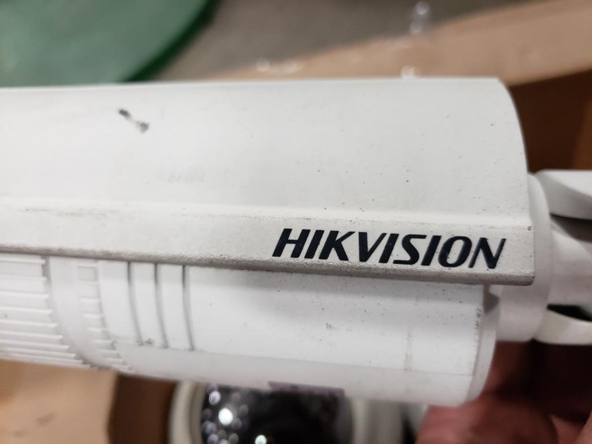 Qty 3 - Assorted security camera. Crest, Hikvision. - Image 4 of 8