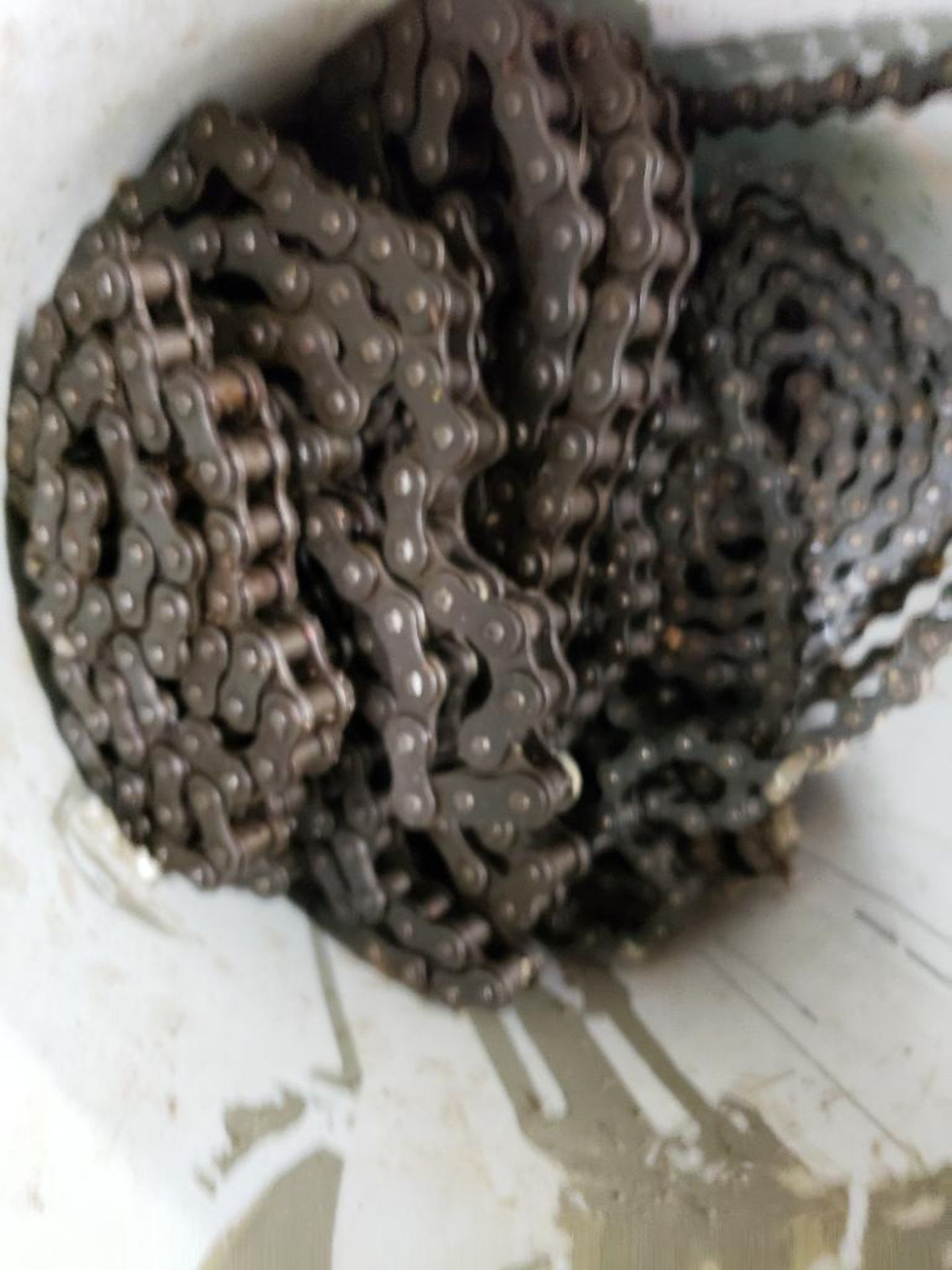 Assorted roller chain. - Image 10 of 12