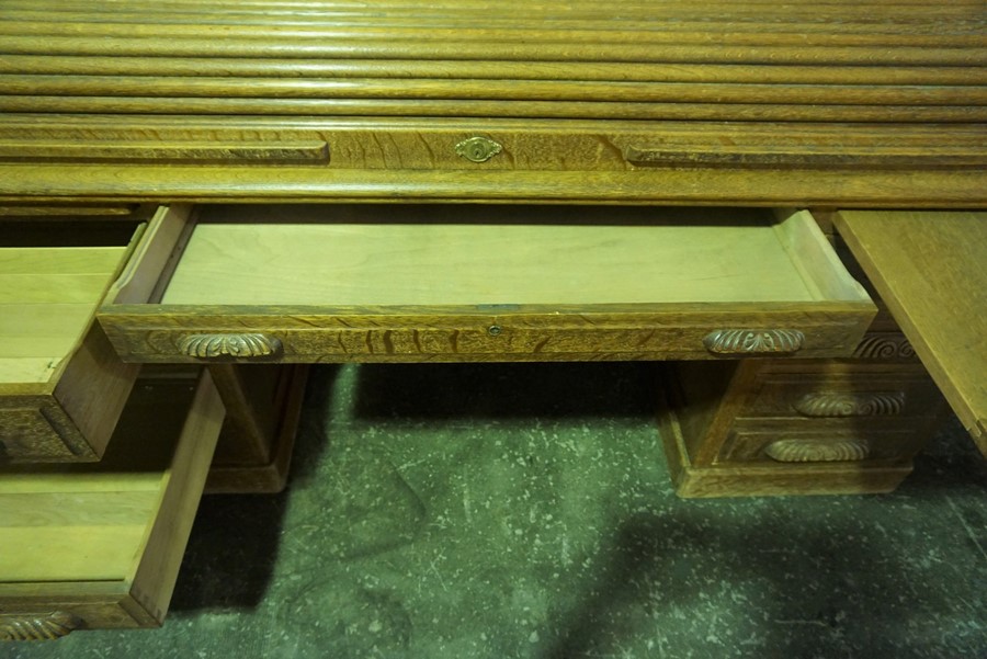 Oak Roll Top Desk, Having a Tambour Roller Shutter enclosing fitted Drawers and Pigeon Holes, Raised - Image 4 of 9