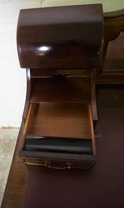 Ladies Mahogany Desk, Having a Mirrored Section, Flanked with a Stationery Compartment, Above Fitted - Image 5 of 8