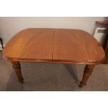 Mahogany Extending Dining Table, circa late 19th / early 20th century, Having two Additional Leaves,