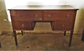 Mahogany Kneehole Desk, 77cm high, 121cm wide, 50cm deep