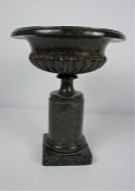 Green Veigned Marble Urn, Raised on a cylindrical column, 25cm high, 20cm wide