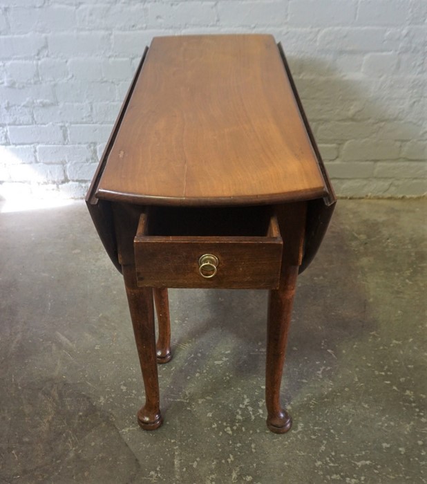 Antique Country Drop Leaf Supper Table, Having a single Drawer, Raised on six Pad foot legs, 71cm - Image 3 of 4
