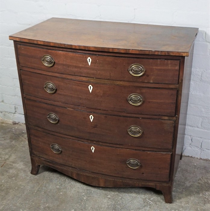 Georgian Mahogany Chest of Drawers, Having four Graduated Drawers, 92cm high, 95cm wide, 55cm deep - Image 2 of 5