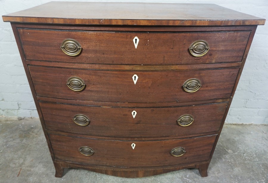Georgian Mahogany Chest of Drawers, Having four Graduated Drawers, 92cm high, 95cm wide, 55cm deep - Image 3 of 5