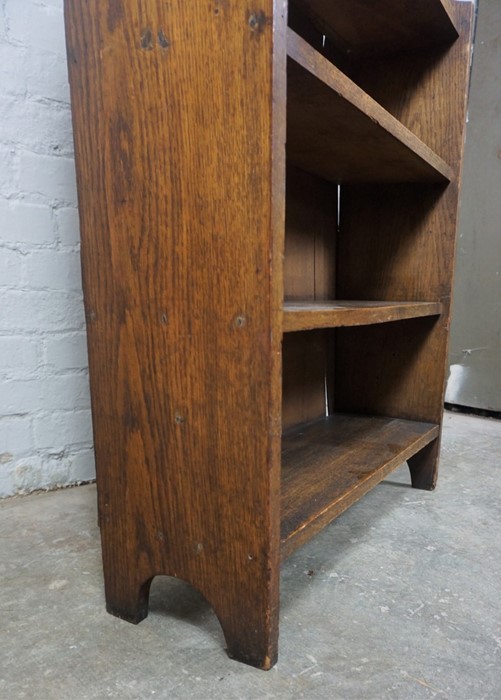 Oak Open Bookcase, 106cm high, 76cm wide, 26cm deep - Image 2 of 3