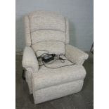 Electric Reclining Armchair, 91cm highCondition reportnot tested (sold as seen)