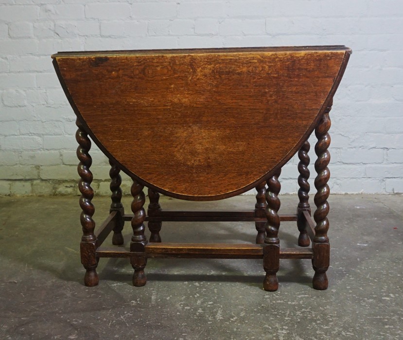 Oak Gateleg Table, 71cm high, 93cm wide, 136cm long - Image 5 of 8