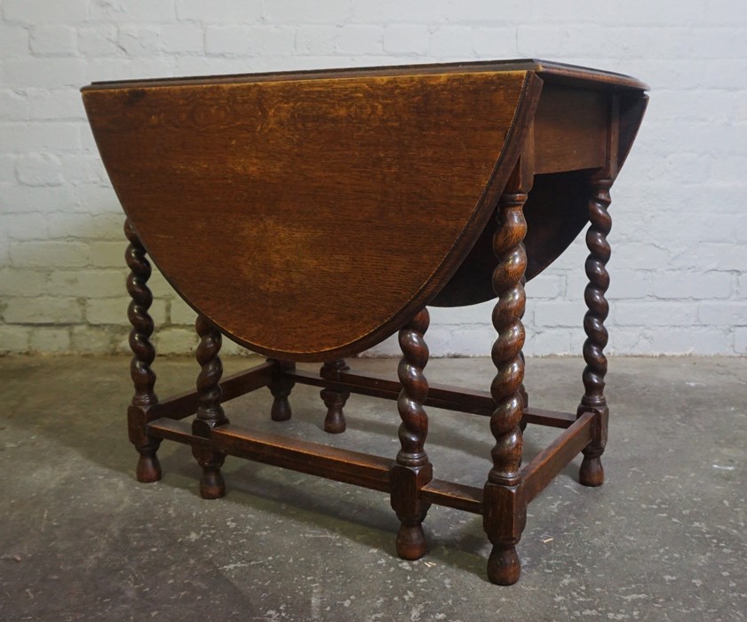 Oak Gateleg Table, 71cm high, 93cm wide, 136cm long - Image 6 of 8