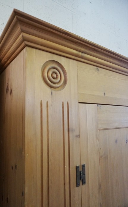 Modern Pine Wardrobe, Having two Doors above two Drawers, 200cm high, 147cm wide, 56cm deep - Image 5 of 5