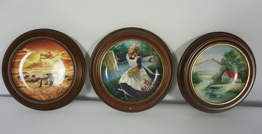 Box of China and Picture Plates - Image 4 of 7