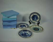 Quantity of Boxed and Loose Wedgwood Picture Plates
