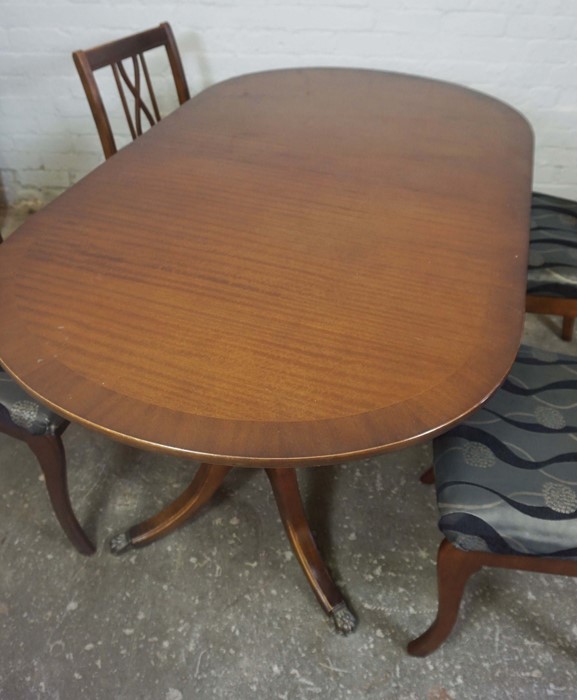Reproduction Dining Table with Four Chairs, Dining Table 30cm high, 60cm long, 35cm wide, (5) - Image 4 of 5