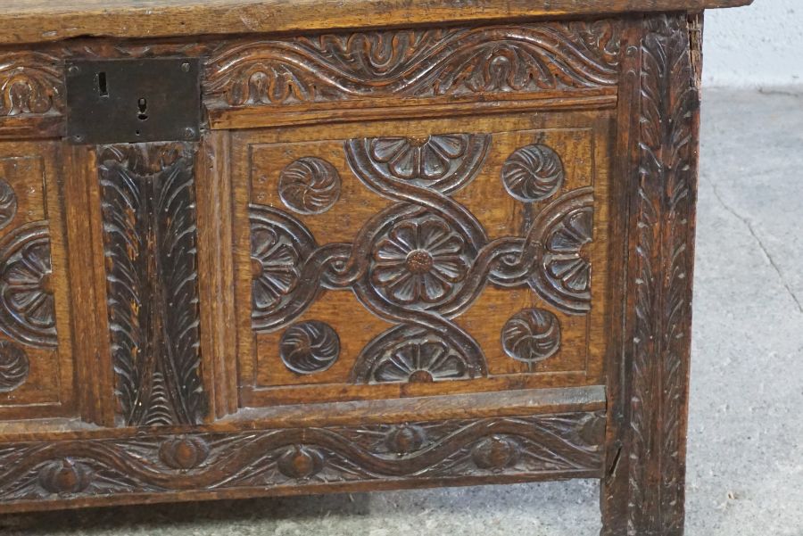 Oak Coffer, circa late 17th / early 18th century, Decorated with carved floral panels to the frieze, - Image 2 of 7