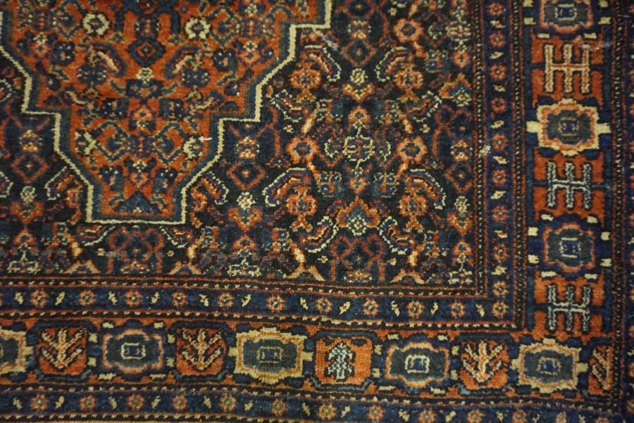 Two Persian Hand Knotted Rugs, On red and blue grounds, 150cm x 104xm, 190cm x 105cm (2) - Image 3 of 6