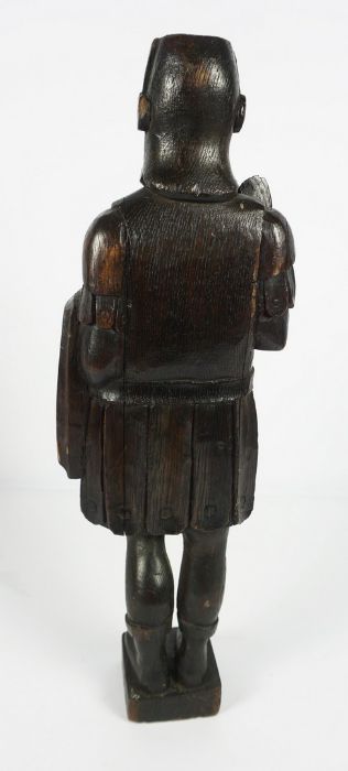 Pair of Carved Oak Surmount / Finials, Modelled as Roman Soldiers, 50cm high (2) - Image 2 of 5