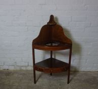 Georgian style Mahogany Wash Stand, Having a three quarter gallery, Above a small drawer and two