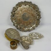 A Pair of Late Victorian Silver Small Baskets, Chester 1899, of pierced oval form, 11cm wide, a