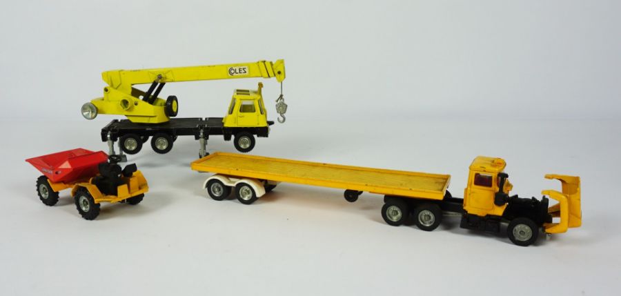 Collection of Dinky Corgi and Matchbox Model Vehicles, To include Coles Hydra Truck, Maximum - Image 3 of 5