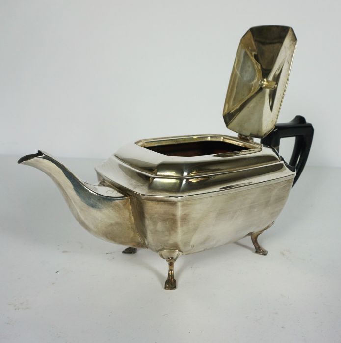 A silver plate four piece tea and coffee service, comprising a tea pot, coffee pot with wooden - Image 3 of 3