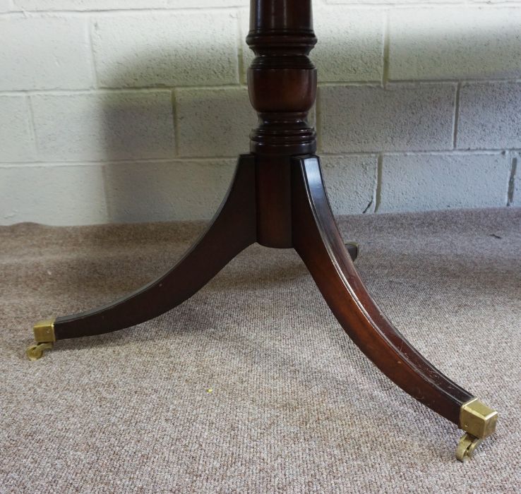 Reproduction Twin Pedestal Dining Table, 79cm high, 213cm long, 100cm wide - Image 4 of 10