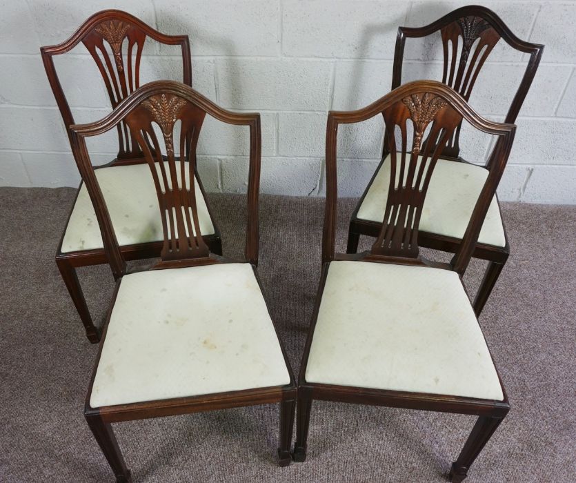 Set of Four Reproduction Wheatsheaf Dining Chairs, 95cm high (4)