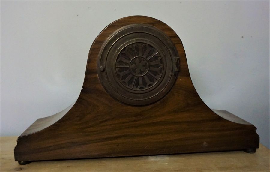 A Victorian slate cased mantel clock, in the classical style, 34cm high; together with a walnut - Image 5 of 9