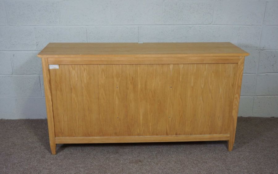 A modern ash low dresser, with four drawers flanked by cabinets, 81cm high, 151cm wide - Image 3 of 4