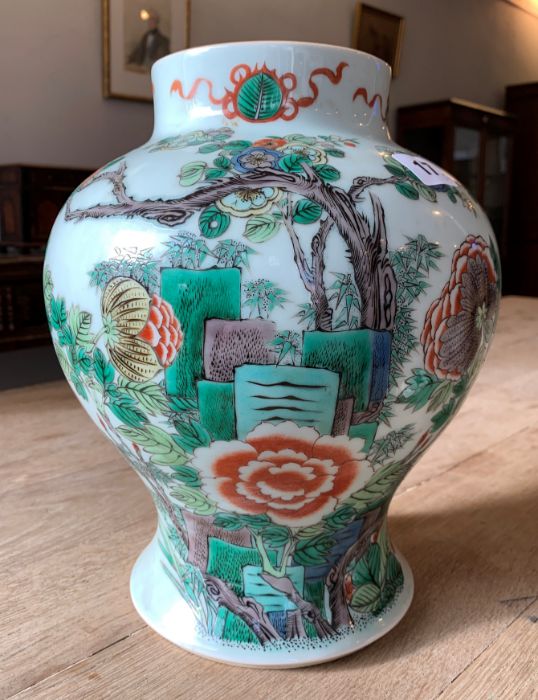 A Chinese porcelain famille verte decorated baluster vase, Qing Dynasty, lacking lid, 30cm high, - Image 9 of 9