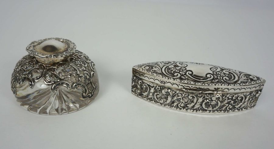 A Victorian silver topped inkwell, London 1900; together with a silver pin box, two small silver Bon - Image 3 of 3