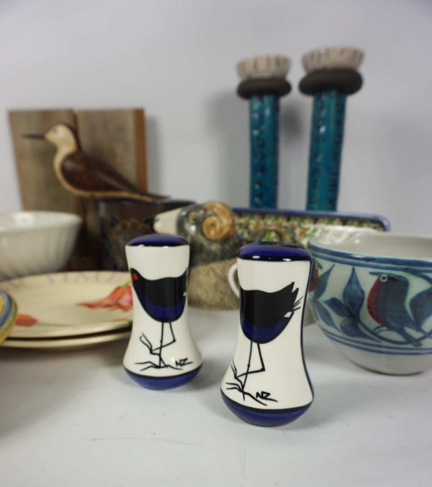 A quantity of assorted ceramics and decorative objects, including a model of a sandpiper by Mike - Image 2 of 3