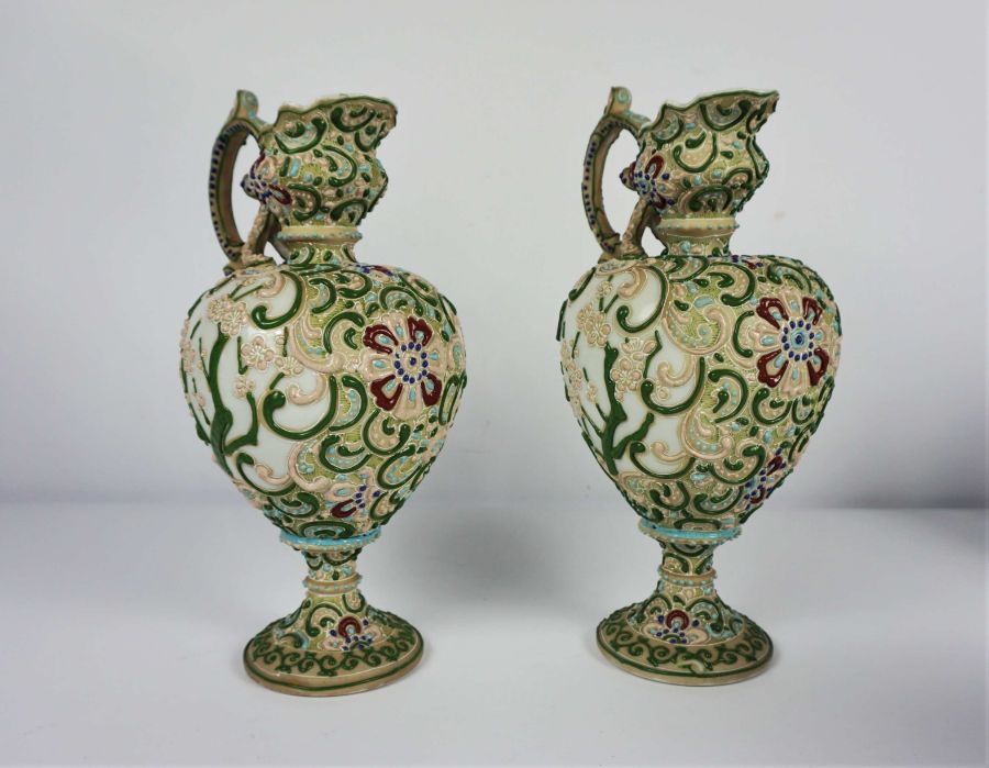A pair of Japanese Noritake vases, decorated with figures, 17cm high, together with a blue and white - Image 4 of 19
