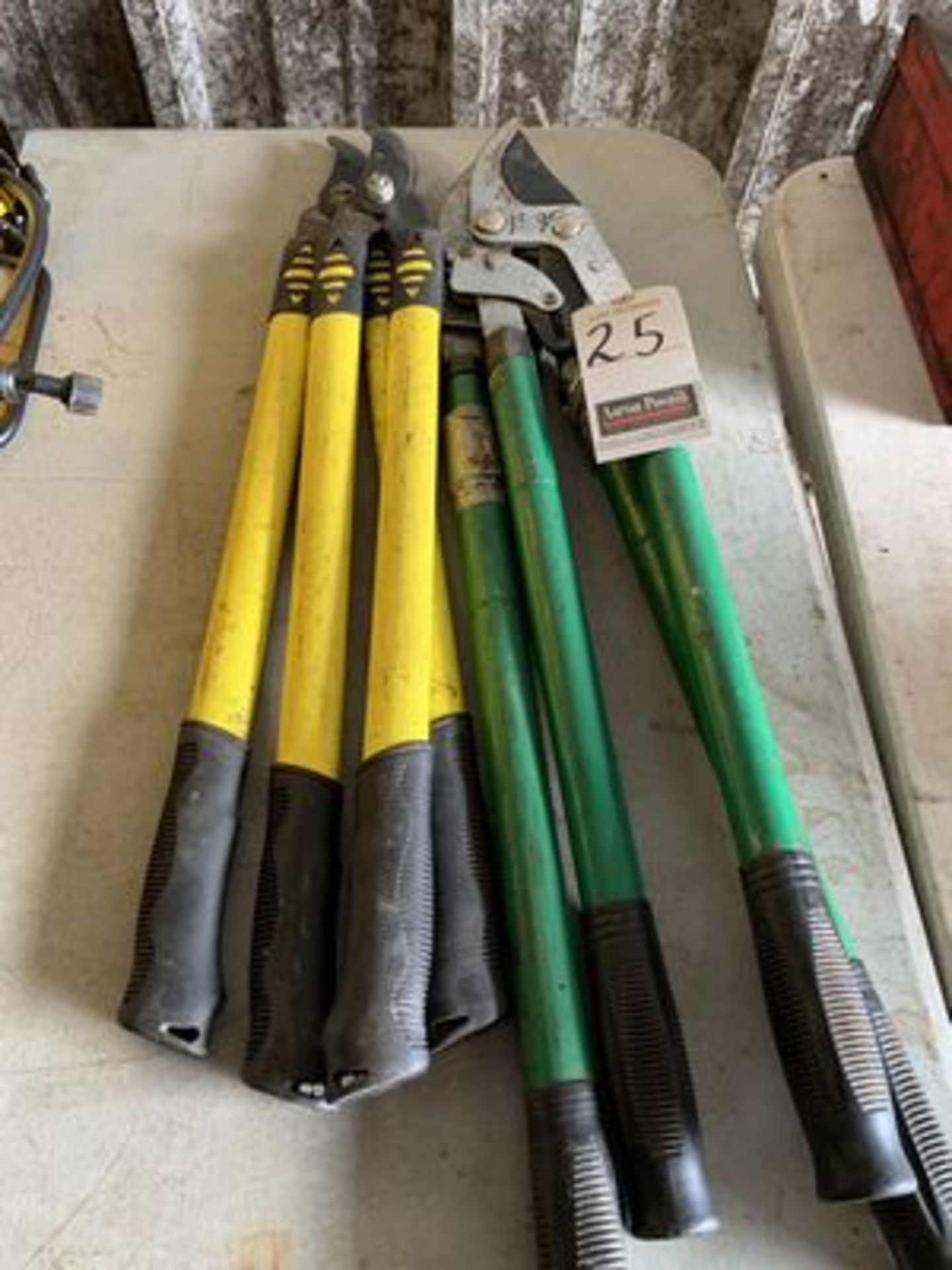 ASS'T 24" LOPPERS