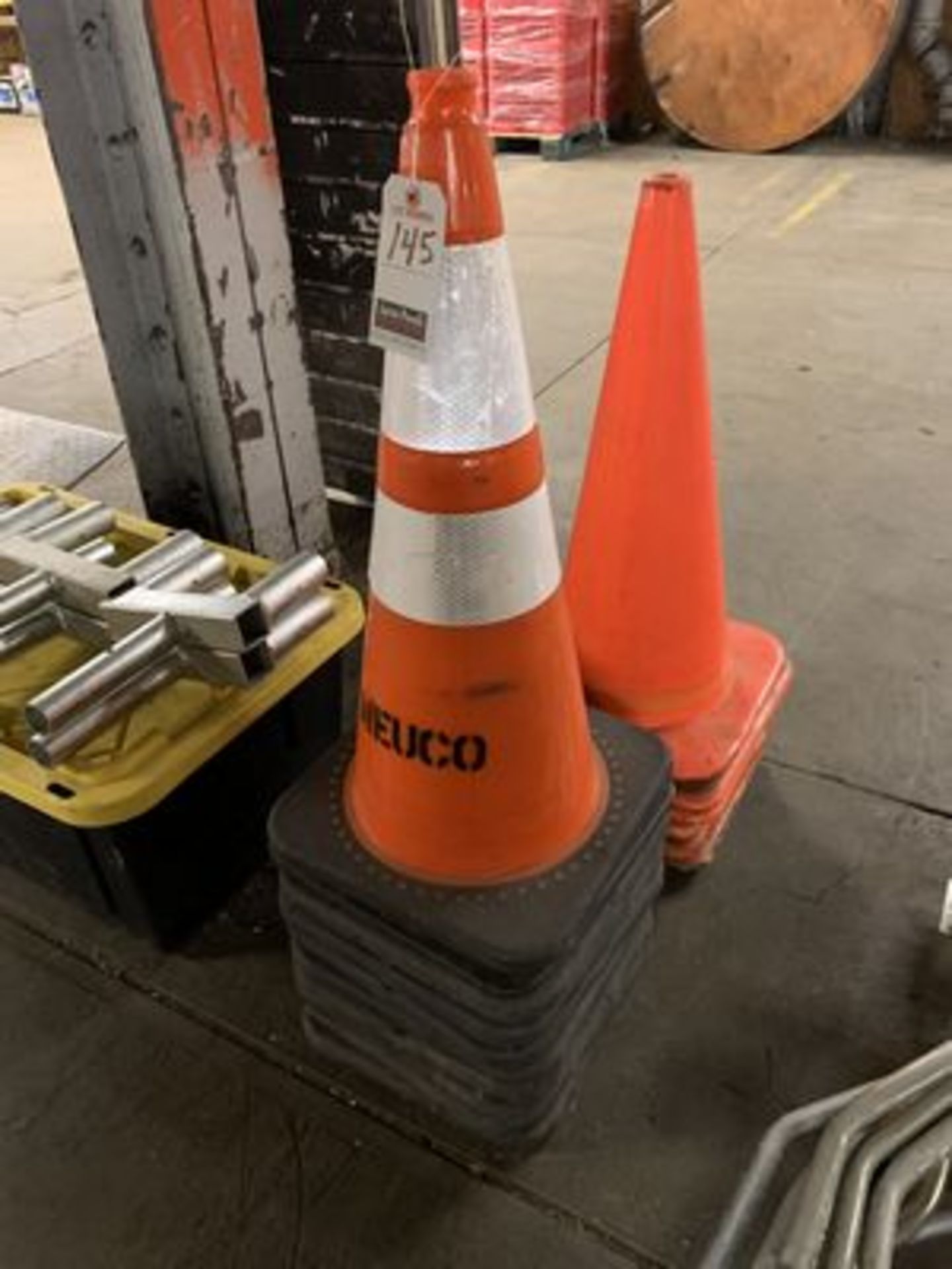 ASS'T SAFETY ROAD CONES