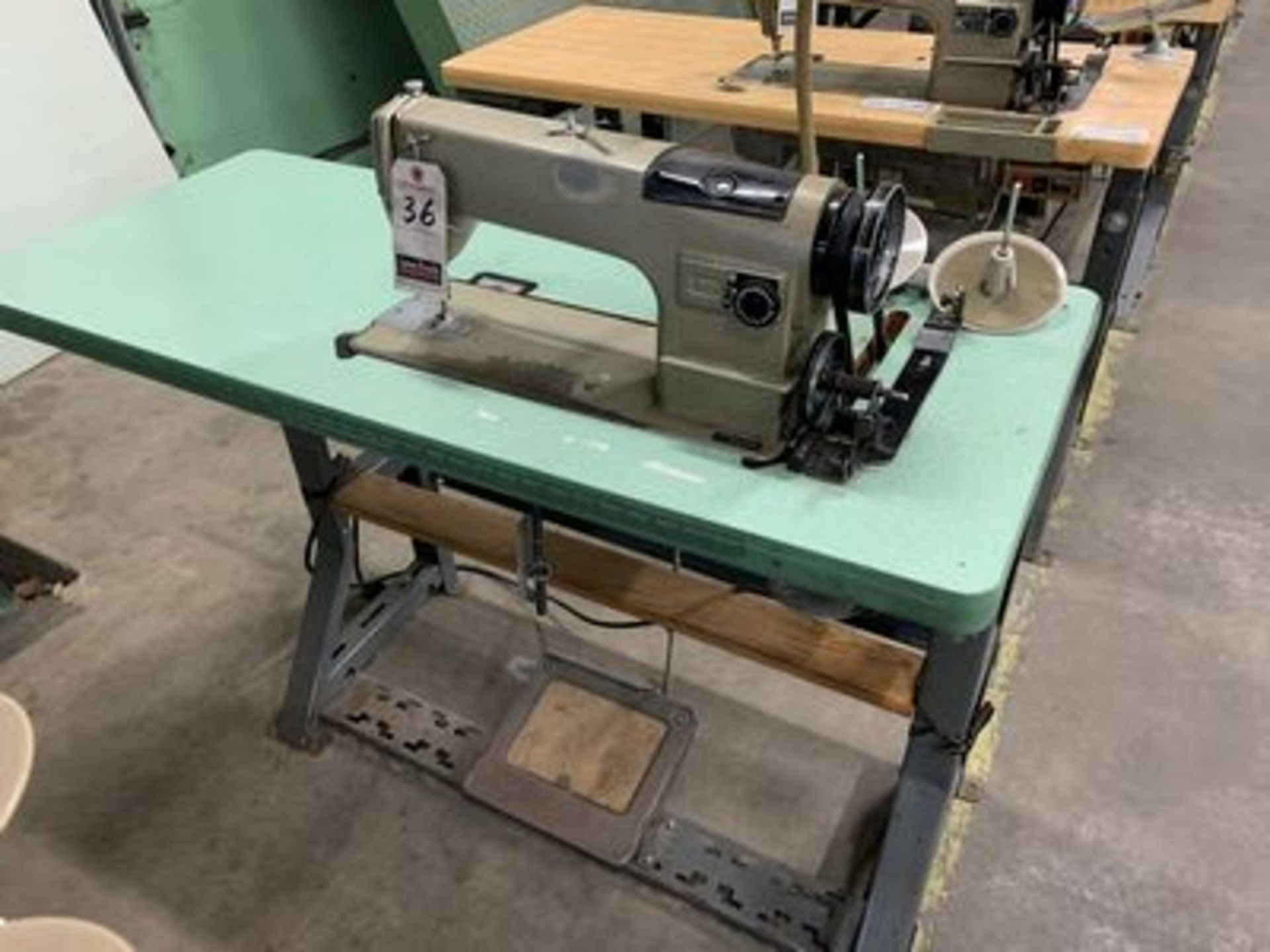 CONSEW 230 IND. SEWING MACH., S/N X4E1874, W/ TABLE, MOTOR & STAND
