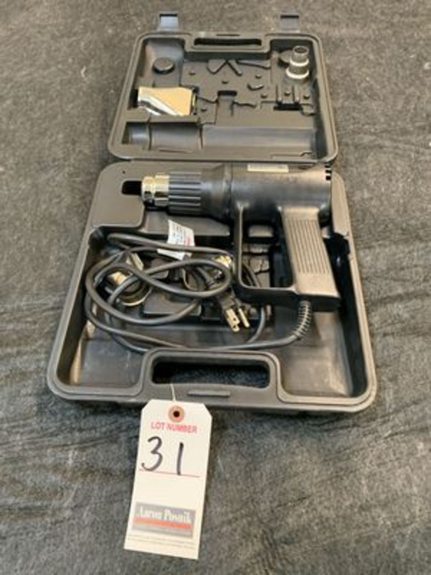 MASTER ECOHEAT HEAT GUN KIT W/ CASE & ACCESSORIES